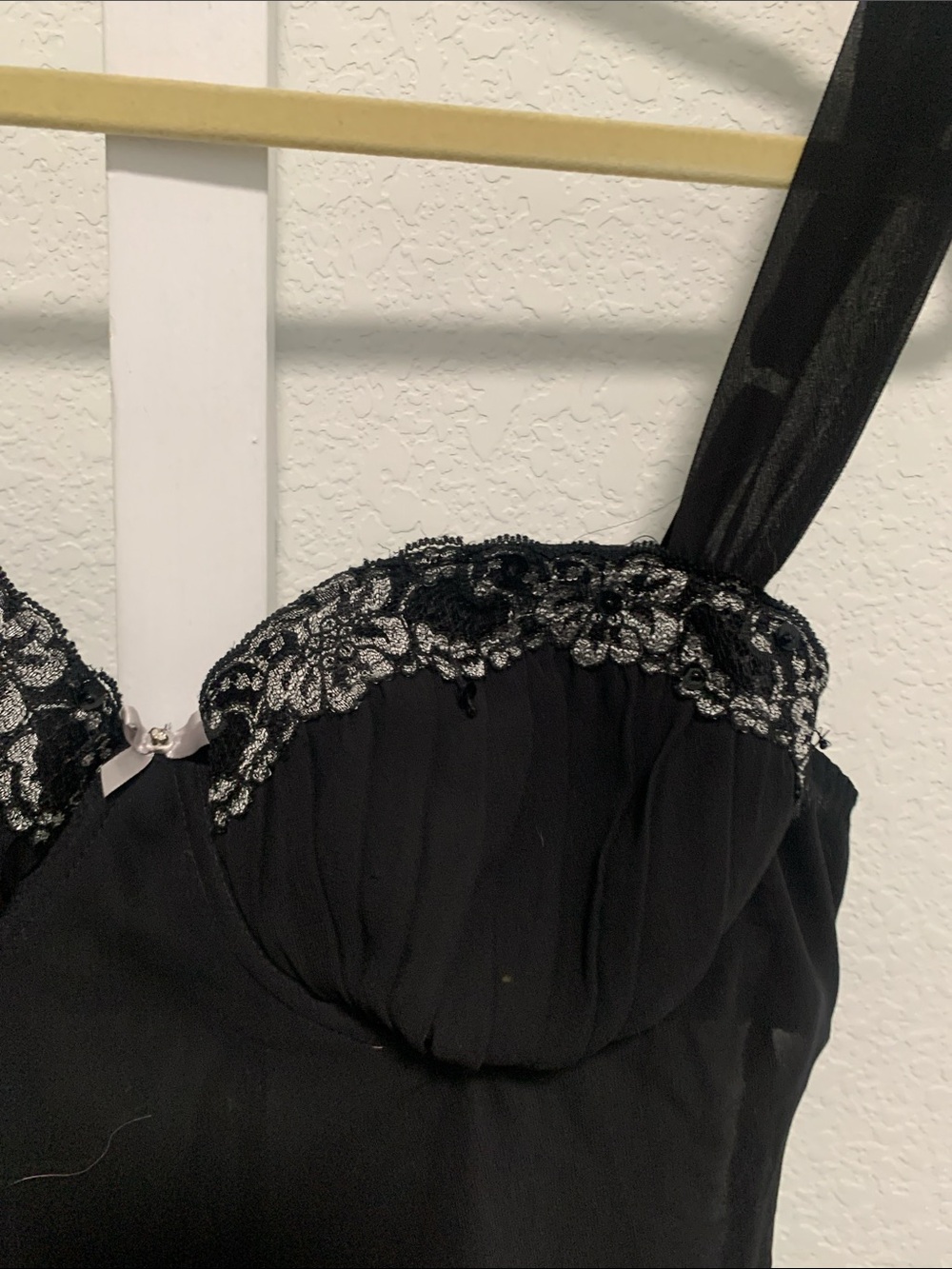Y2K Apt 9 Black Ruffle Hem Chemise - Picture 3 of 7